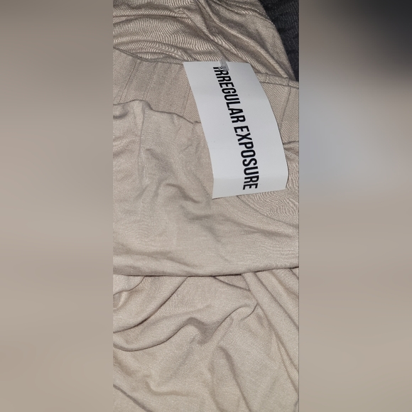 Medium, never worn Irregular Exposure 2 pieces - Picture 3 of 4